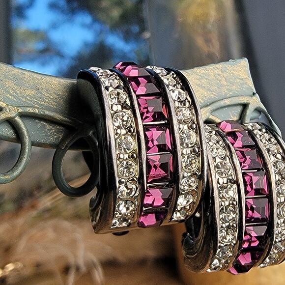 Vintage 1990s silver earrings, bold purple and clear crystal clip-ons - Picture 6 of 10